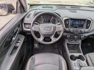 GMC Terrain 2022 AWD AT4 SUV de 4 puertas