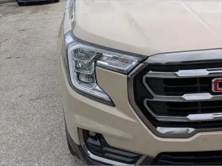 GMC Terrain 2022 AWD AT4 SUV de 4 puertas