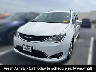 Chrysler Pacifica 2020 Touring L 4dr Mini-Van
