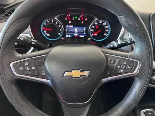 Chevrolet Equinox 2024 4x4 LS SUV 4 puertas con 1LS
