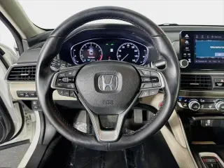 Honda Accord 2018 Touring 4dr Sedan (2.0T I4)