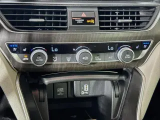 Honda Accord 2018 Touring 4dr Sedan (2.0T I4)