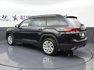 Volkswagen Atlas 2023 V6 SE 4dr SUV con Tecnología