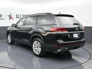 Volkswagen Atlas 2023 V6 SE 4dr SUV con Tecnología