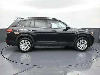 Volkswagen Atlas 2023 V6 SE 4dr SUV con Tecnología
