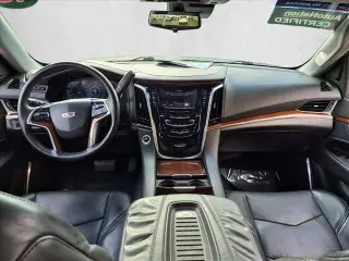 Cadillac Escalade ESV 2018 4x4 Premium Luxury 4dr SUV