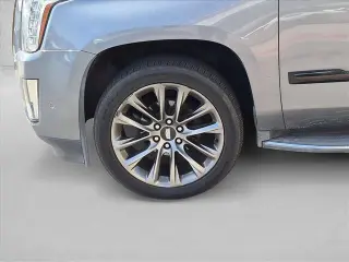 Cadillac Escalade 2020 4x4 Luxury 4dr SUV