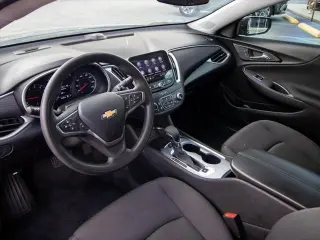 Chevrolet Malibu 2024 LT 4dr Sedan con 1LT