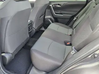 Toyota RAV4 2023 XLE 4dr SUV