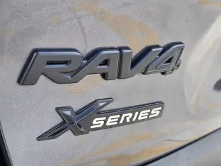 Toyota RAV4 2023 XLE 4dr SUV