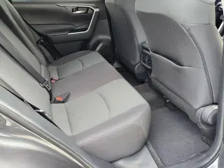 Toyota RAV4 2023 XLE 4dr SUV