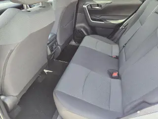 Toyota RAV4 2023 XLE 4dr SUV