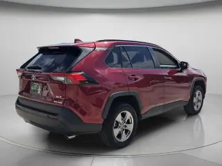 Toyota RAV4 2023 XLE 4dr SUV