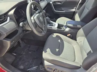Toyota RAV4 2023 XLE 4dr SUV