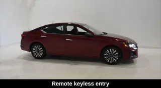 Nissan Altima 2024 2.5 SV 4dr Sedán