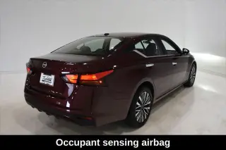 Nissan Altima 2025 2.5 SV 4dr Sedán