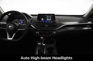 Nissan Altima 2025 2.5 SV 4dr Sedán