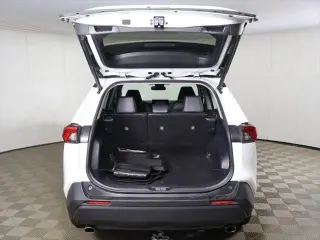 Toyota RAV4 2020 XLE Premium 4dr SUV