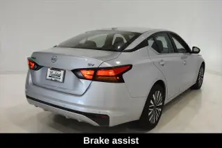 Nissan Altima 2024 2.5 SV 4dr Sedán