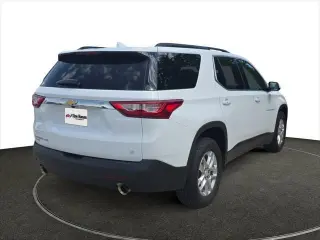 Chevrolet Traverse 2021 4x4 LT Cloth 4dr SUV w/1LT