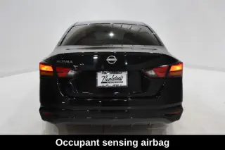 Nissan Altima 2023 2.5 S 4dr Sedán