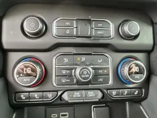 Chevrolet Suburban 2021 4x2 High Country SUV de 4 puertas