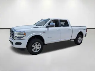Ram 2500 2022 4x4 Laramie 4puertas Crew Cab 6.3 ft SB Pickup