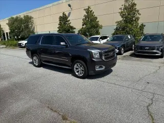 GMC Yukon XL 2018 4x2 SLT SUV de 4 puertas