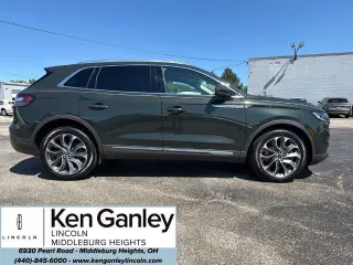 Lincoln Nautilus 2023 AWD Reserve 4dr SUV