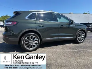 Lincoln Nautilus 2023 AWD Reserve 4dr SUV
