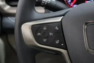 GMC Acadia 2023 4x4 Denali 4p SUV