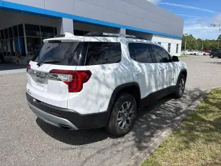 GMC Acadia 2023 SLT 4dr SUV