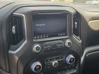 GMC Sierra 1500 2019 4x4 AT4 4dr Cabina de Tripulacion 5.8 ft. CB