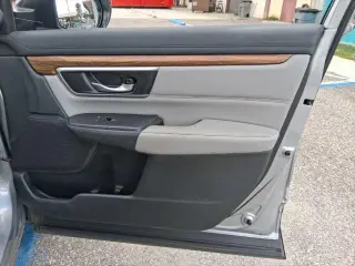Honda CR-V 2017 AWD Touring SUV 4 puertas