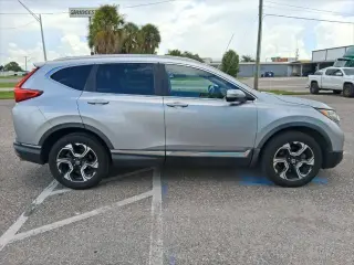 Honda CR-V 2017 AWD Touring SUV 4 puertas