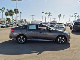 Honda Civic 2020 LX 4p Sedan CVT