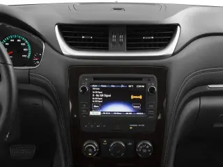 Chevrolet Traverse 2017 LT 4dr SUV con 1LT