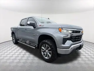 Chevrolet Silverado 1500 2024 4x4 LT 4dr Crew Cab 5.8 ft. SB con 1LT