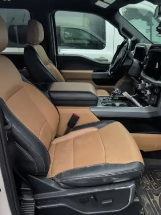 Ford F-150 2023 4x4 Lariat 4dr SuperCrew 5.5 ft. SB