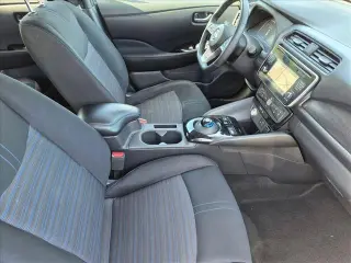 Nissan LEAF 2018 SV 4dr Hatchback