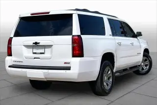 Chevrolet Suburban 2017 4x4 LT 4p SUV