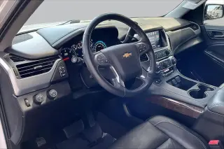 Chevrolet Suburban 2017 4x4 LT 4p SUV