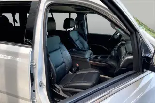 Chevrolet Suburban 2017 4x4 LT 4p SUV