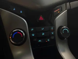 Chevrolet Cruze 2014 1LT Auto 4dr Sedan w/1SD