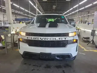 Chevrolet Silverado 1500 Limited 2022 4x4 Custom 4dr Crew Cab 5.8 ft. SB
