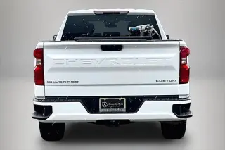 Chevrolet Silverado 1500 2025 4x4 Custom 4p. Cabina Tripla 5.8 ft. CB