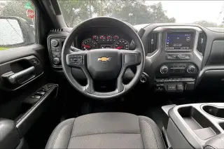 Chevrolet Silverado 1500 2025 4x4 Custom 4p. Cabina Tripla 5.8 ft. CB