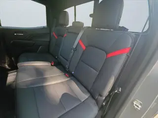 Chevrolet Colorado 2024 4x4 Z71 4p. Cabina Extendida 5 pies de caja corta