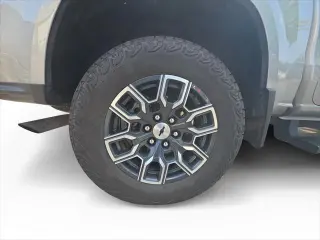 Chevrolet Colorado 2024 4x4 Z71 4p. Cabina Extendida 5 pies de caja corta