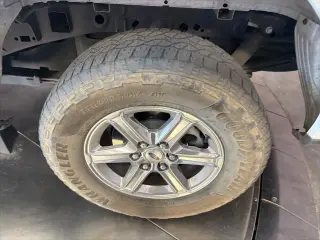 Ford F-150 2024 4x4 XLT 4p SuperCrew 5.5 ft. SB